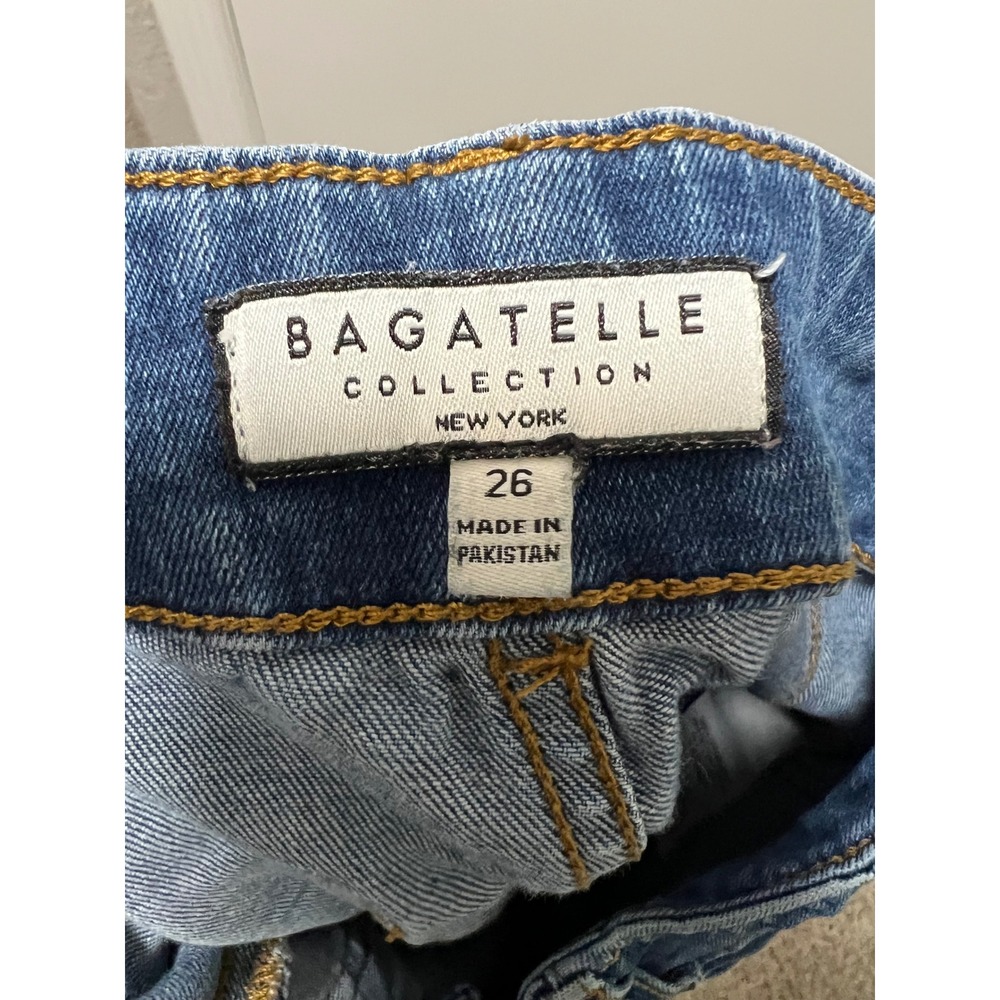 Bagatelle Collection High Rise Wide Leg Crop Jeans Raw Hem Blue Size 26 82299 - Picture 3 of 9